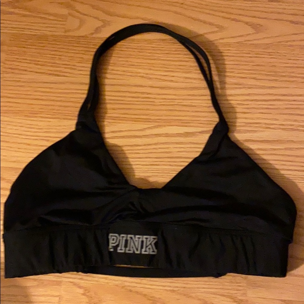 Pink sport bra really cute and sexy